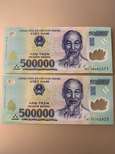 1 Million Vietnamese Dong. 2 X 500,000 Dong Banknotes. 2 Cir Notes. Vnd T